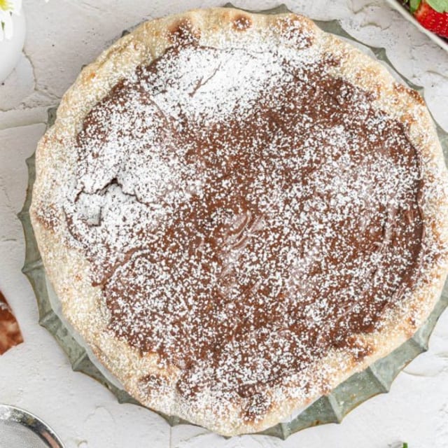 10" Nutella Pizza.